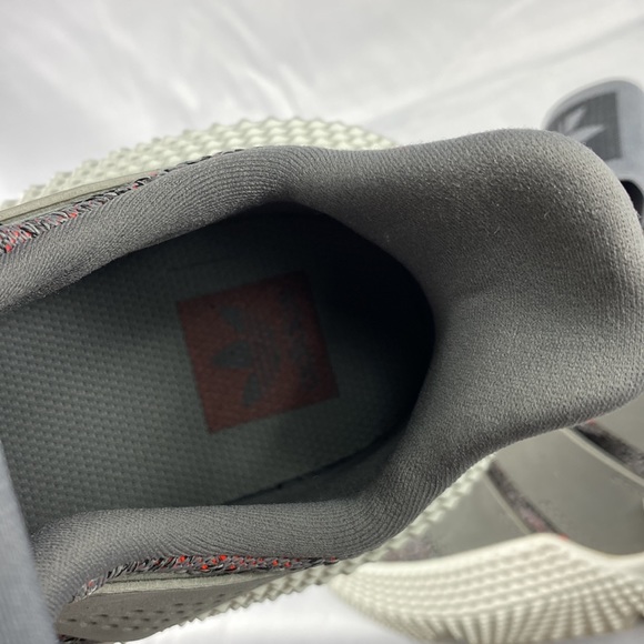 Adidas Originals Prophere Athletic Shoe size 9m - Picture 5 of 14